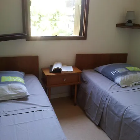 T2 100 M De La Et A L Oree De La Foret *